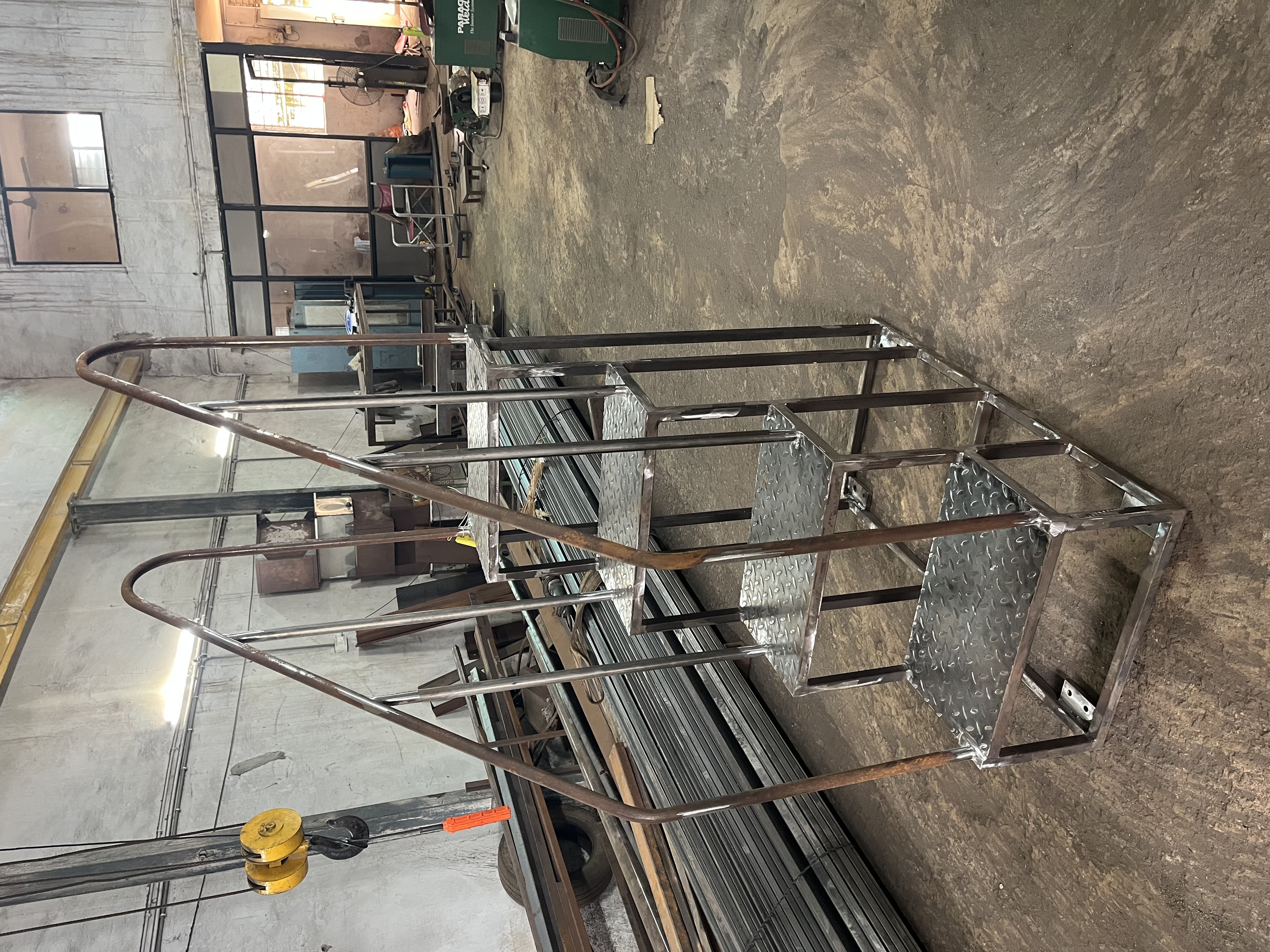 Industrial staircase fabrication variant 2